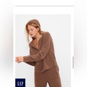 Gap Body Sweatsuit Set Brown